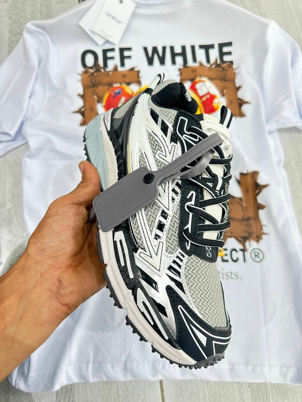 Off white – Image 2