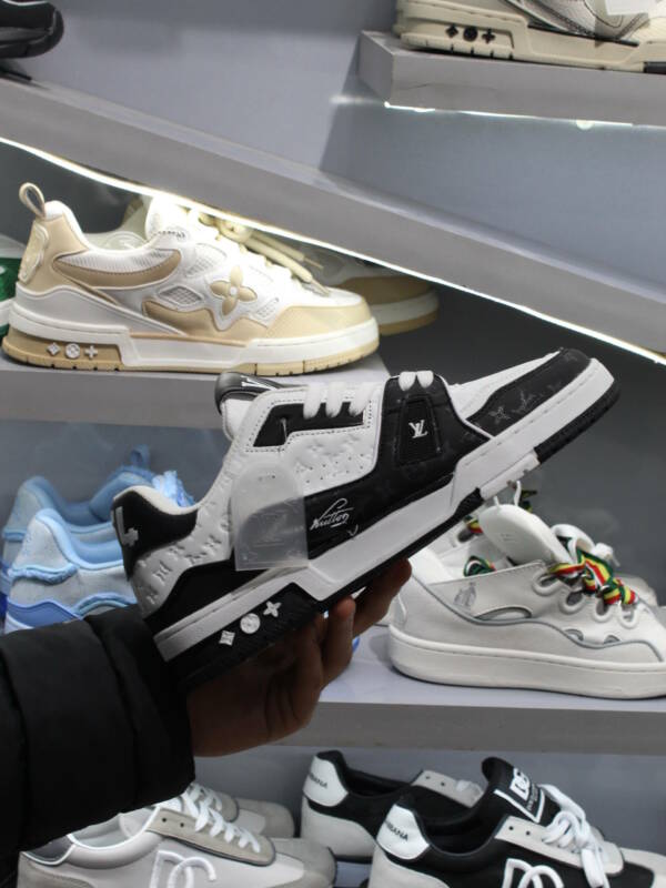 Louis Vuitton Trainer – Image 2